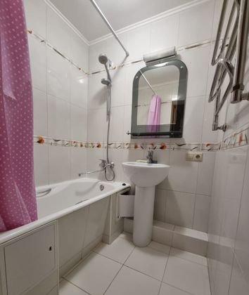 Продажа 3-комнатной квартиры, Краснодар, улица Ковалёва,  6