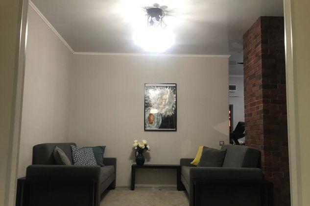 Продажа 1-комнатной квартиры, Краснодар, улица Коммунаров,  270