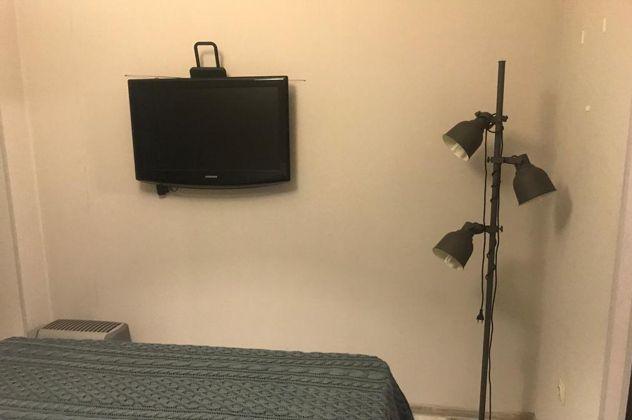 Продажа 1-комнатной квартиры, Краснодар, улица Коммунаров,  270