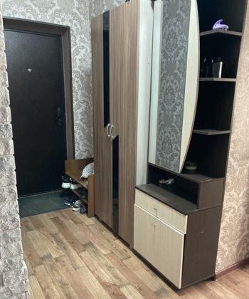 Продажа 2-комнатной квартиры, Краснодар, улица имени Сергея Есенина,  98