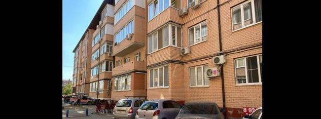 Продажа 1-комнатной квартиры, Краснодар, улица имени С.С. Прокофьева,  8