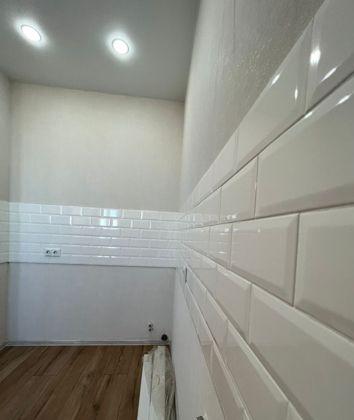 Продажа 2-комнатной квартиры, Краснодар, улица Петра Метальникова,  1