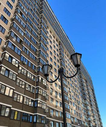 Продажа 2-комнатной квартиры, Краснодар, улица Петра Метальникова,  1