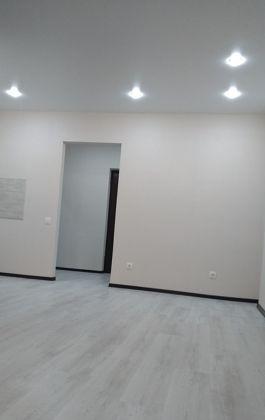 Продажа 2-комнатной квартиры, Краснодар, улица Петра Метальникова,  28