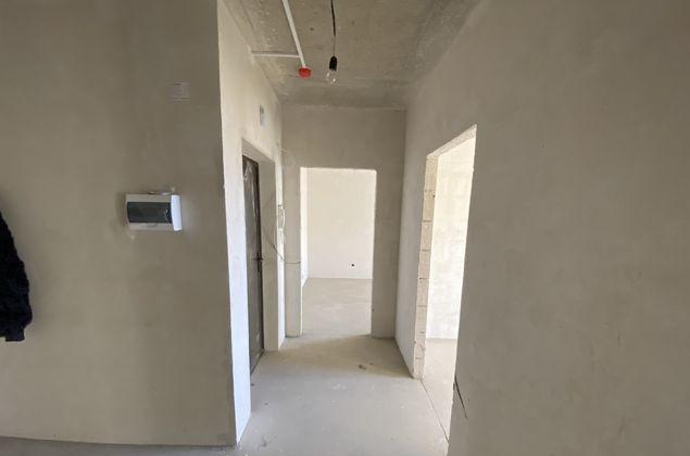 Продажа 2-комнатной квартиры, Краснодар, улица Евгении Жигуленко,  5к2