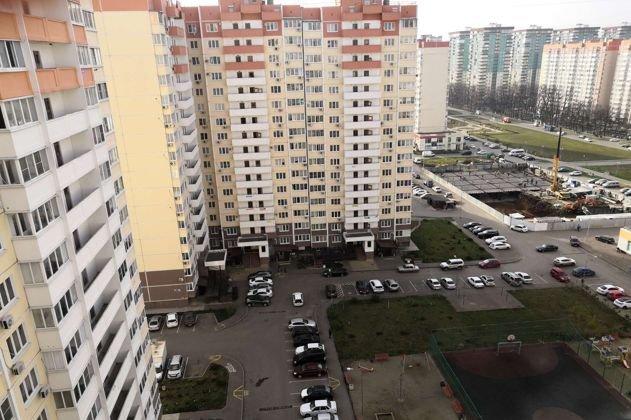 Продажа 1-комнатной квартиры, Краснодар, улица Героя А.А. Аверкиева,  30