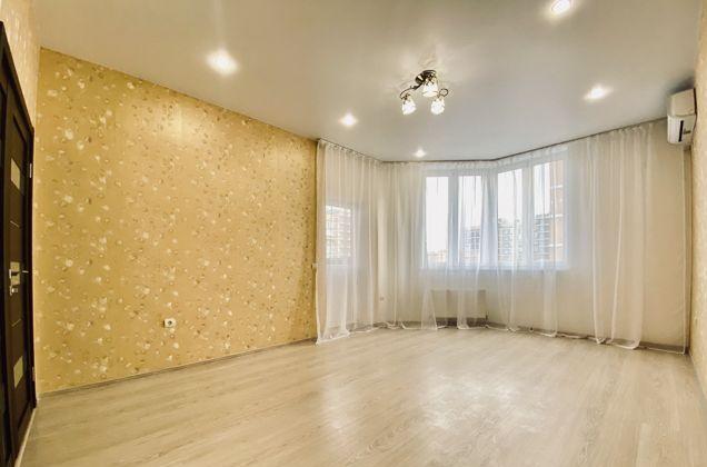 Продажа 2-комнатной квартиры, Краснодар, улица Архитектора Петина,  16