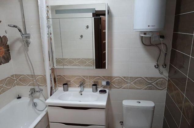 Продажа 2-комнатной квартиры, Краснодар, улица Жлобы,  139