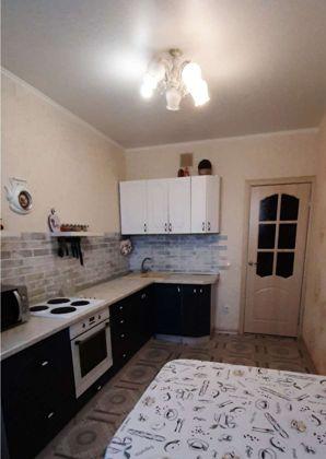 Продажа 2-комнатной квартиры, Краснодар, улица Петра Метальникова,  28