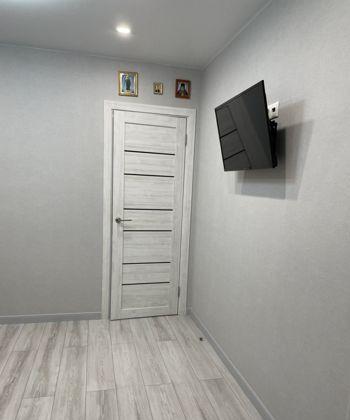 Продажа 2-комнатной квартиры, Краснодар, улица имени Сергея Есенина,  108/7А