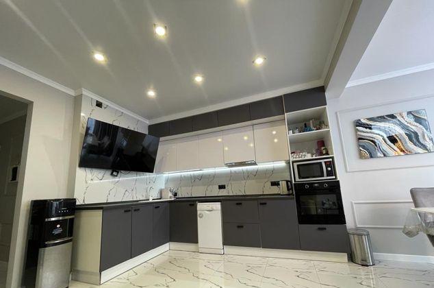 Продажа 2-комнатной квартиры, Краснодар, Совхозная улица,  1к6