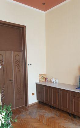 Продажа 2-комнатной квартиры, Краснодар, улица Мира,  61