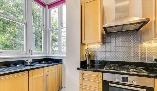 Продажа 2-комнатной квартиры, Краснодар, улица Героев-Разведчиков,  21/1