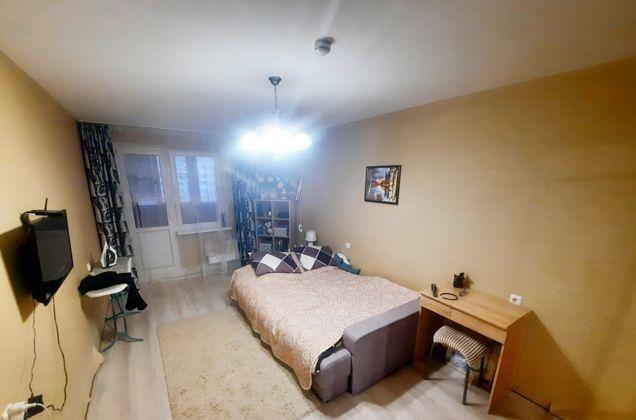 Продажа 3-комнатной квартиры, Краснодар, улица имени 40-летия Победы,  101