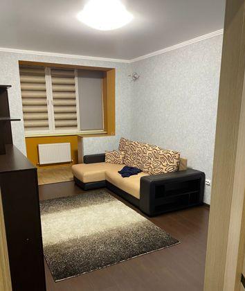 Продажа 1-комнатной квартиры, Краснодар, улица имени Сергея Есенина,  80