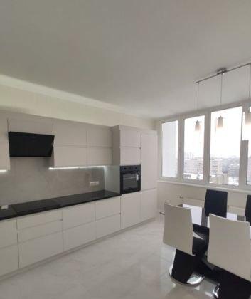 Продажа 2-комнатной квартиры, Краснодар, Платановый бульвар,  12