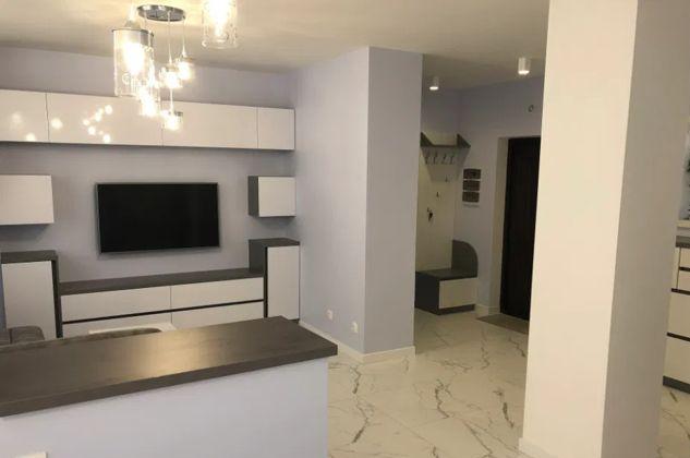 Продажа 1-комнатной квартиры, Краснодар, улица 70-летия Октября,  12/1