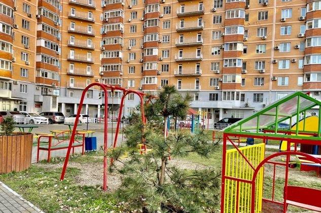 Продажа 2-комнатной квартиры, Краснодар, Гаражная улица,  67