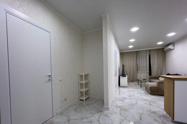 Продажа 2-комнатной квартиры, Краснодар, Дальняя улица,  8к1