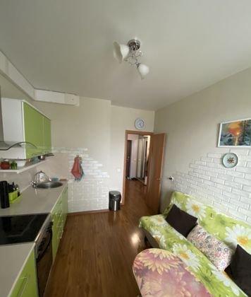 Продажа 1-комнатной квартиры, Краснодар, улица имени 40-летия Победы,  145