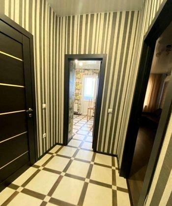 Продажа 1-комнатной квартиры, Краснодар, улица имени 40-летия Победы,  178