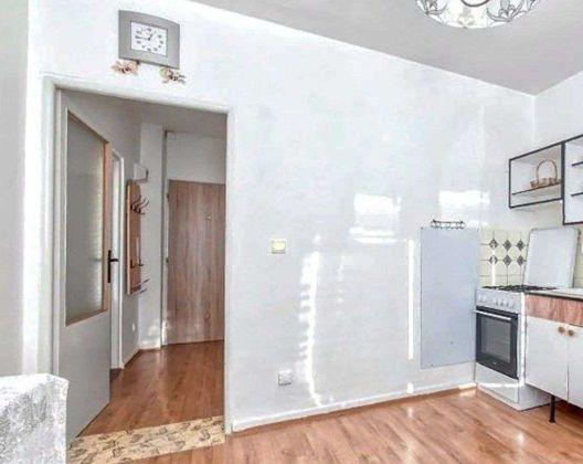 Продажа 1-комнатной квартиры, Краснодар, Суздальская улица,  10