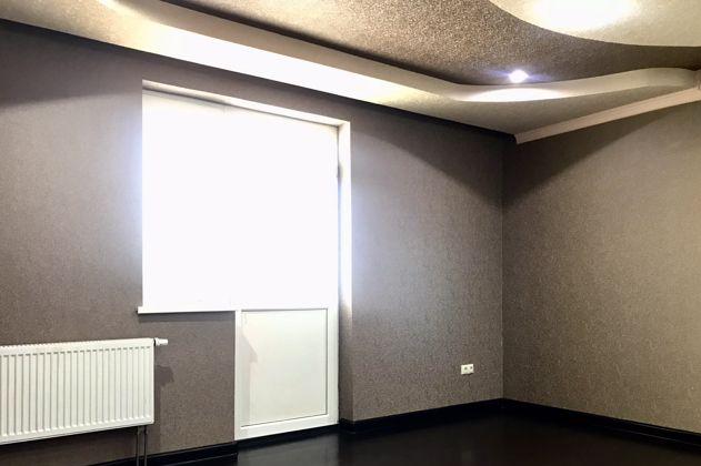 Продажа 2-комнатной квартиры, Краснодар, улица имени 40-летия Победы,  125