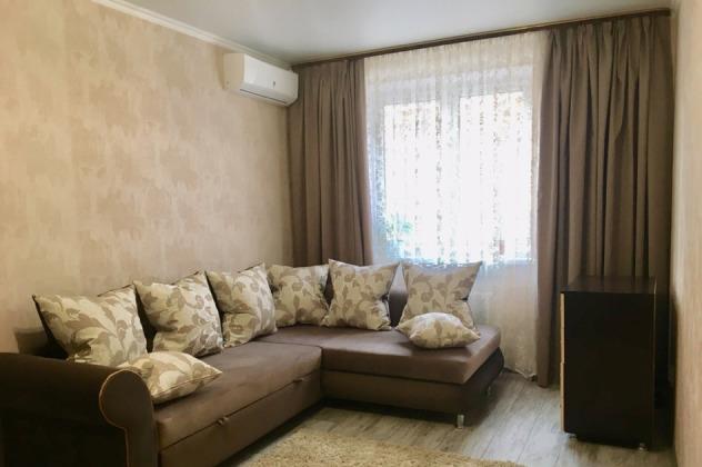 Продажа 2-комнатной квартиры, Краснодар, улица Петра Метальникова,  26