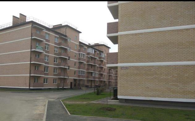 Продажа 2-комнатной квартиры, Краснодар, Сахалинская улица,  15к5