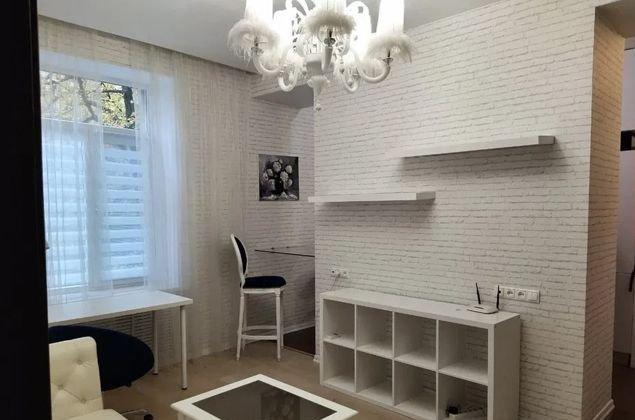 Продажа 2-комнатной квартиры, Краснодар, Брянская улица,  3