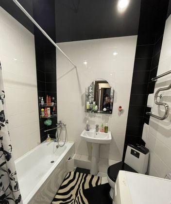 Продажа 2-комнатной квартиры, Краснодар, улица Петра Метальникова,  28