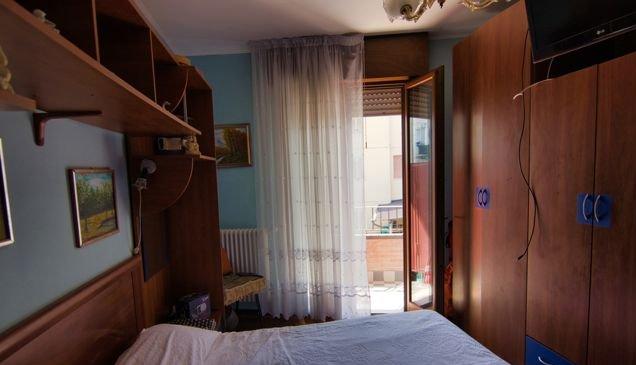 Продажа 1-комнатной квартиры, Краснодар, улица имени В.М. Комарова,  50