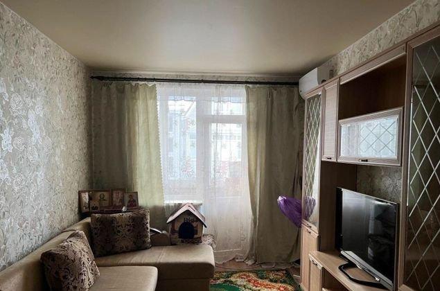 Продажа 1-комнатной квартиры, Краснодар, Адыгейская набережная,  69