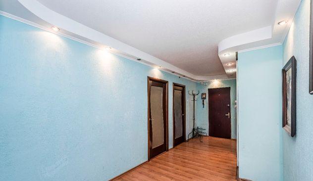 Продажа 3-комнатной квартиры, Краснодар, улица имени Калинина,  13к58