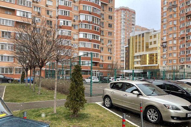 Продажа 2-комнатной квартиры, Краснодар, Морская улица,  49