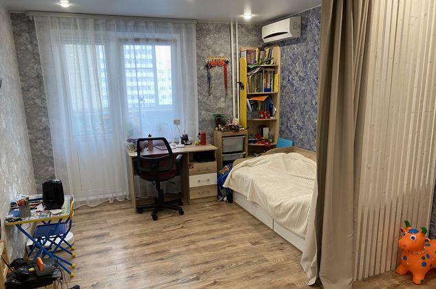 Продажа 2-комнатной квартиры, Краснодар, улица Героя А.А. Аверкиева,  22