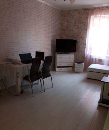 Продажа 2-комнатной квартиры, Краснодар, Ангарская улица,  1/6