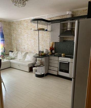 Продажа 2-комнатной квартиры, Краснодар, Ангарская улица,  1/6