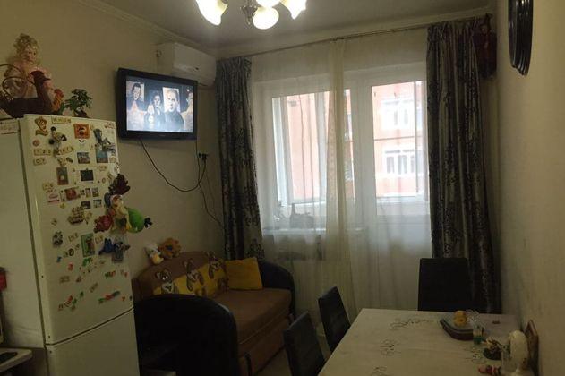 Продажа 2-комнатной квартиры, Краснодар, улица имени Сергея Есенина,  108/1А
