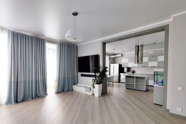 Продажа 3-комнатной квартиры, Краснодар, Кубанская набережная,  37