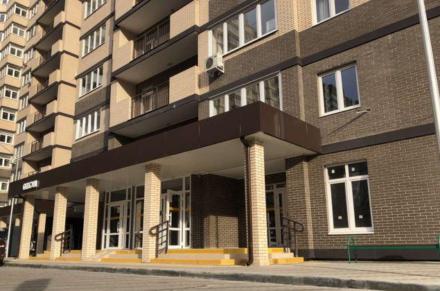 Продажа 3-комнатной квартиры, Краснодар, Стахановская улица,  1/5