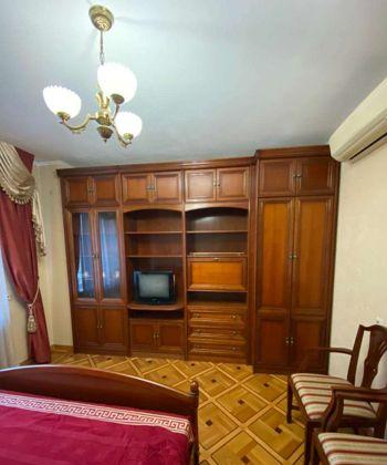 Продажа 1-комнатной квартиры, Краснодар, улица Атарбекова,  7