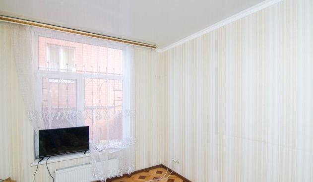 Продажа 2-комнатной квартиры, Краснодар, улица 1 Мая,  298