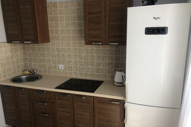 Продажа 1-комнатной квартиры, Краснодар, улица Лётчика Позднякова,  2к2