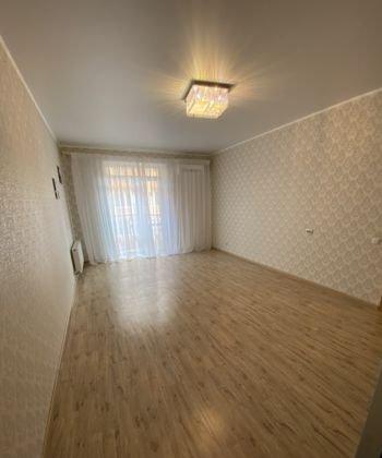 Продажа 1-комнатной квартиры, Краснодар, улица имени Сергея Есенина,  129/8