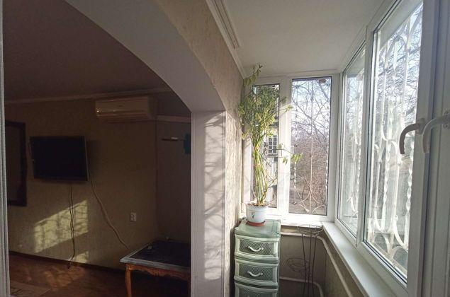 Продажа 2-комнатной квартиры, Краснодар, улица 70-летия Октября,  14