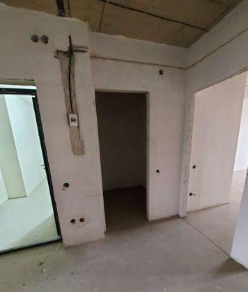 Продажа 2-комнатной квартиры, Краснодар, улица имени Сергея Есенина,  127/2