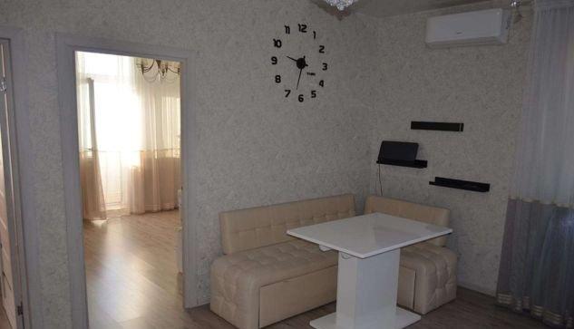 Продажа 2-комнатной квартиры, Краснодар, улица им. Героя Яцкова И.В.,  13