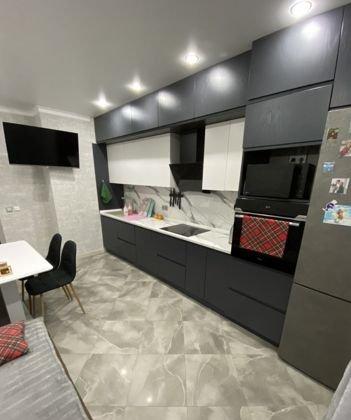 Продажа 2-комнатной квартиры, Краснодар, улица Героев-Разведчиков,  8к1