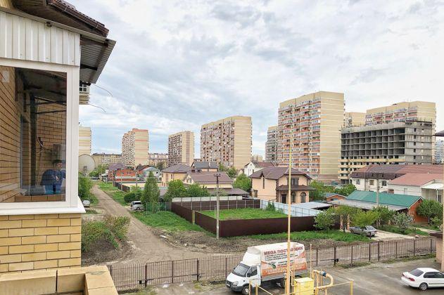 Продажа 2-комнатной квартиры, Краснодар, улица Ивана Рослого,  18к3